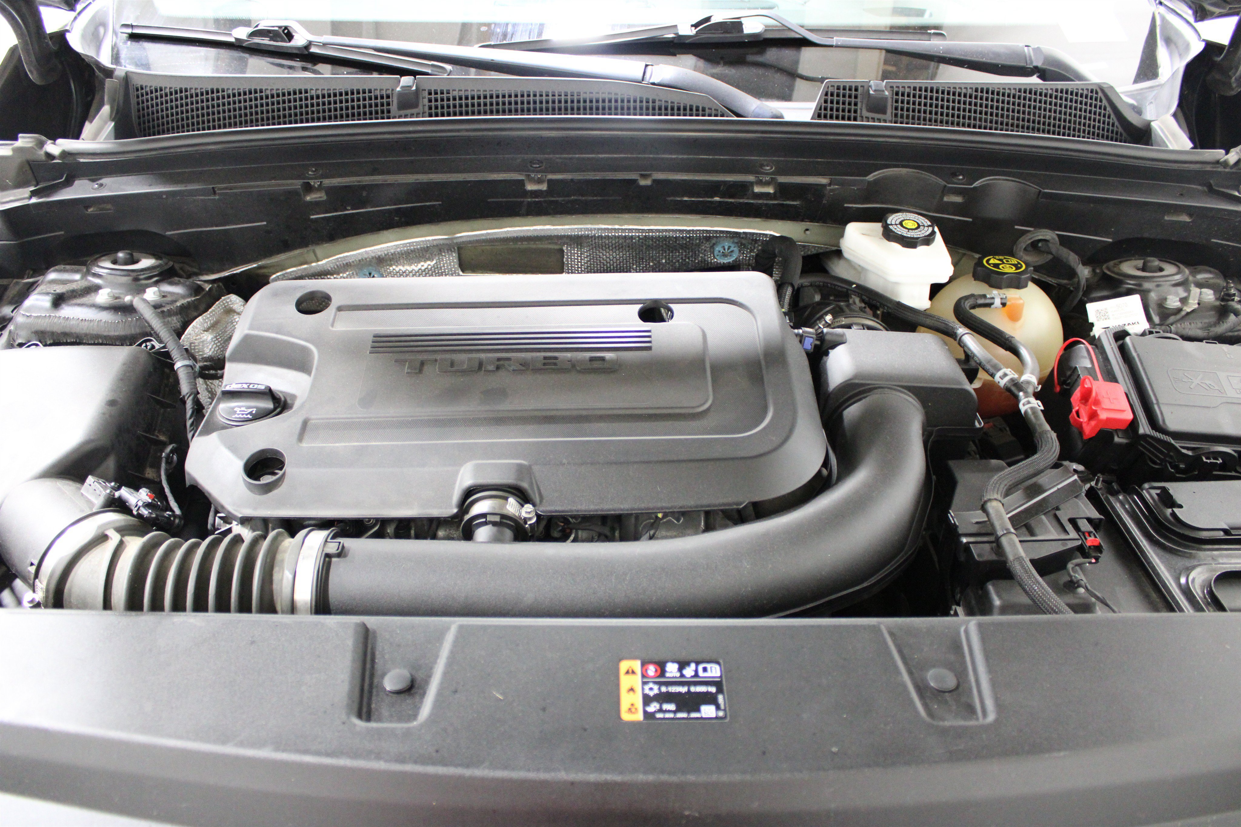 Used 2023 Buick Envision Essence FWD image 34