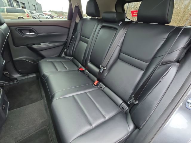 Certified 2023 Nissan Rogue SV w/ SV Premium Package image 23