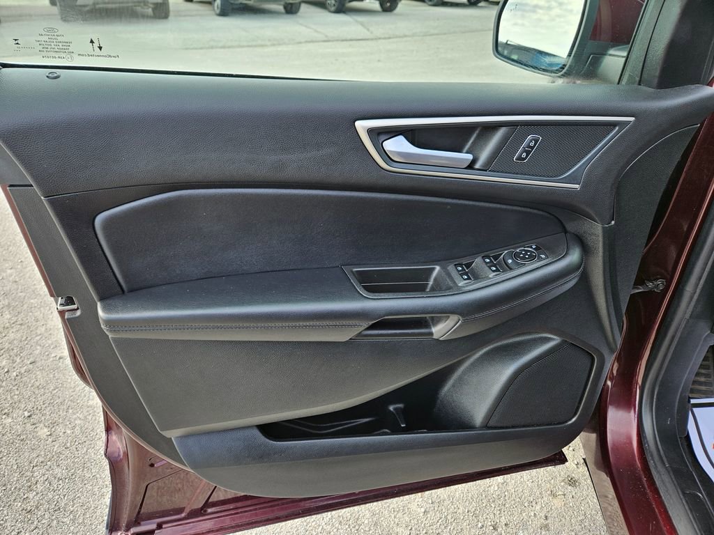 Used 2023 Ford Edge SEL w/ Convenience Package image 23