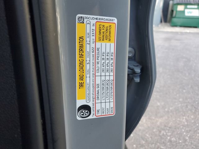 Used 2024 Chevrolet Silverado 1500 ZR2 w/ Technology Package image 32