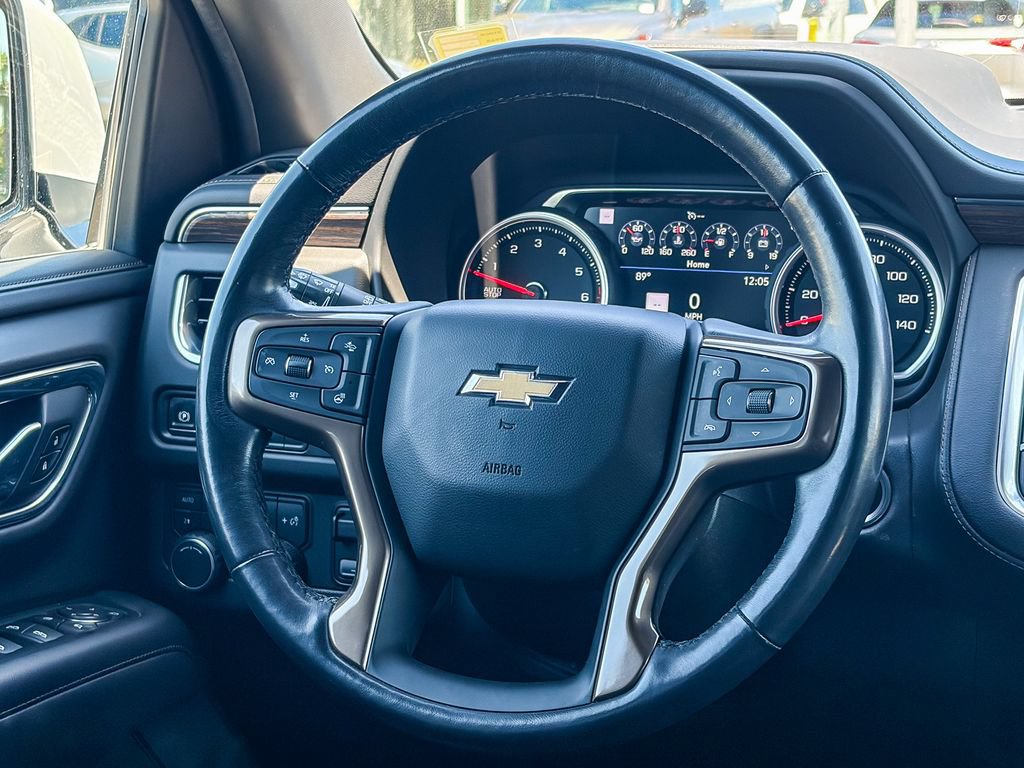 Used 2021 Chevrolet Suburban High Country w/ Premium Package AWD/4WD image 19