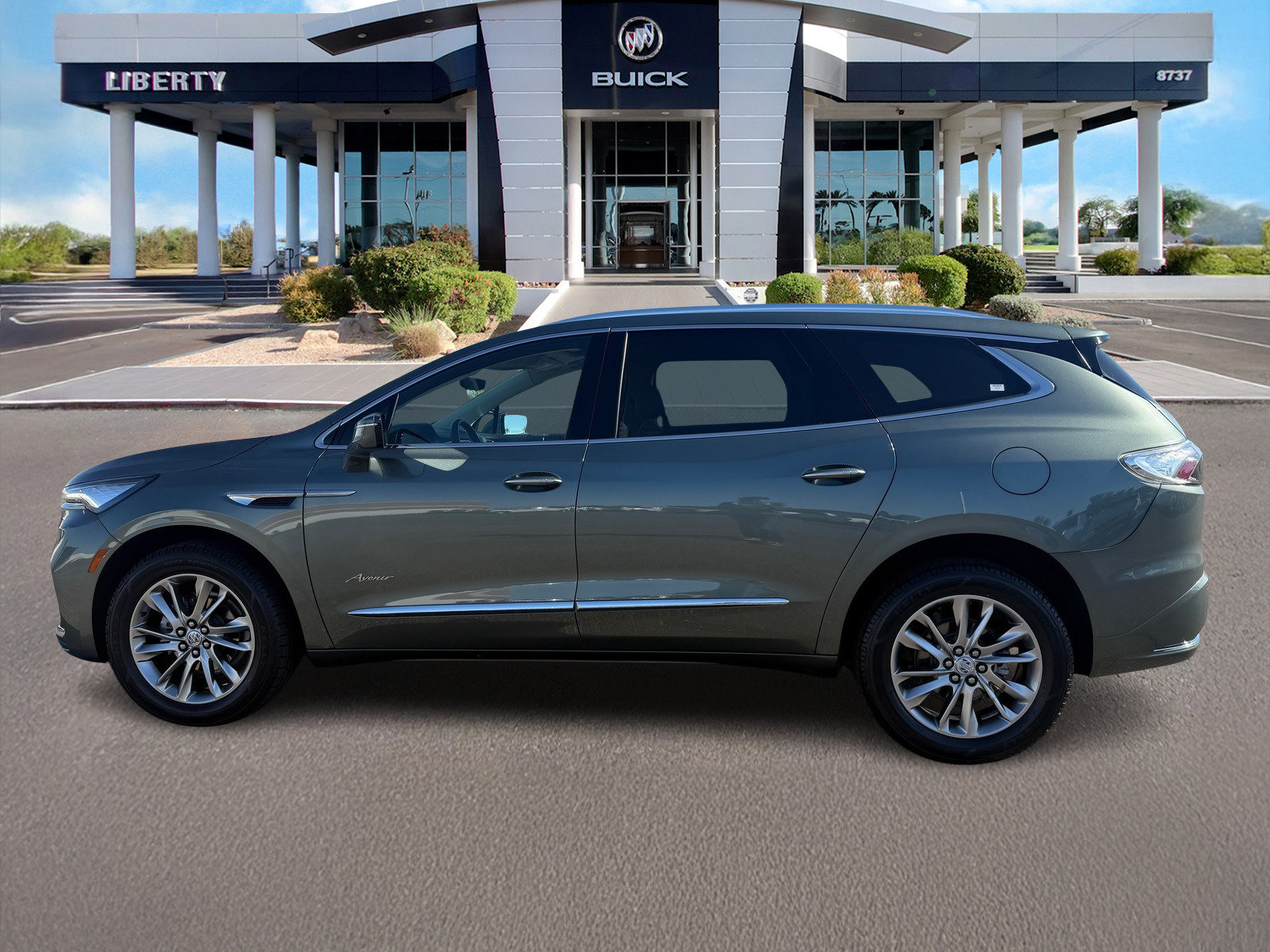 Used 2023 Buick Enclave Avenir w/ Avenir Technology Package AWD/4WD image 6