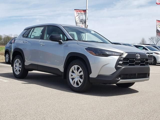 Used 2026 Toyota Corolla Cross L FWD image 3