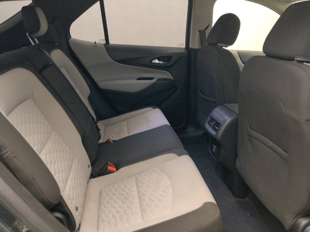 Used 2020 Chevrolet Equinox LS FWD image 19