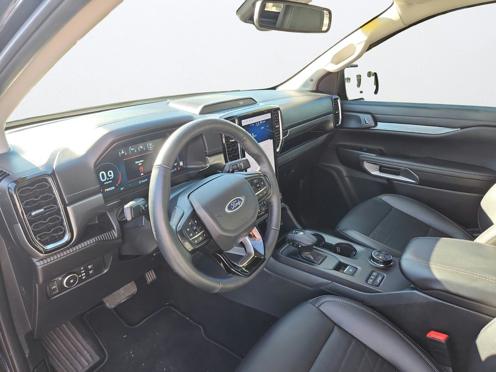 Used 2024 Ford Ranger Lariat w/ FX4 Off-Road Package AWD/4WD image 11