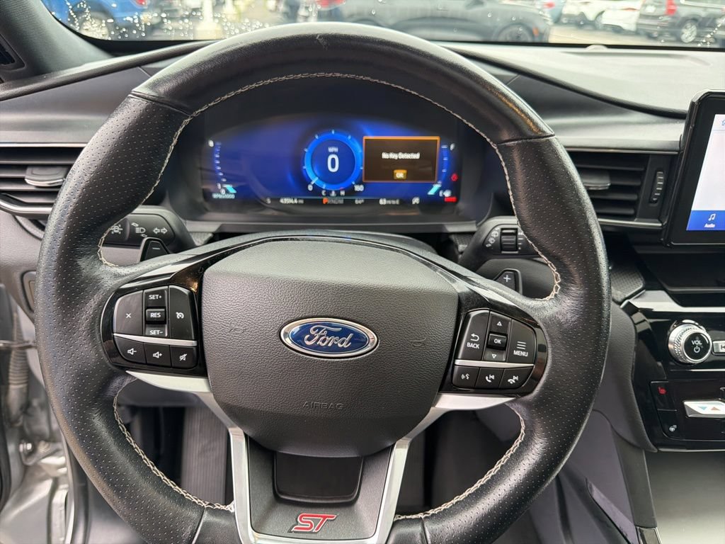 Used 2022 Ford Explorer ST w/ ST Street Pack AWD/4WD image 26