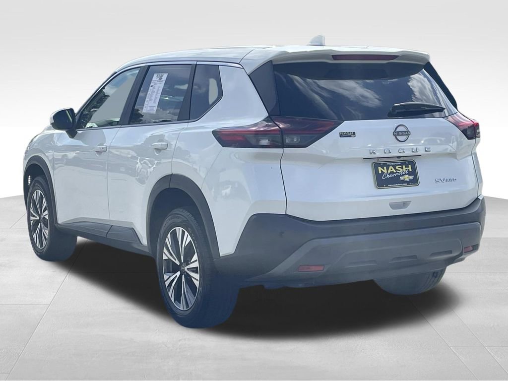 Used 2023 Nissan Rogue SV image 5