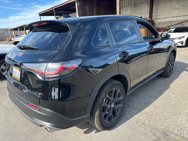 Used 2025 Honda HR-V Sport image 5