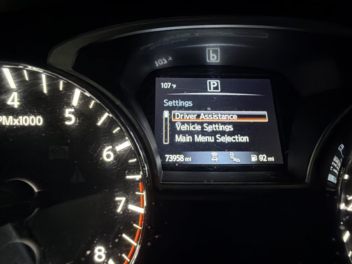 Used 2019 Nissan Pathfinder SV w/ Rock Creek Edition FWD image 9