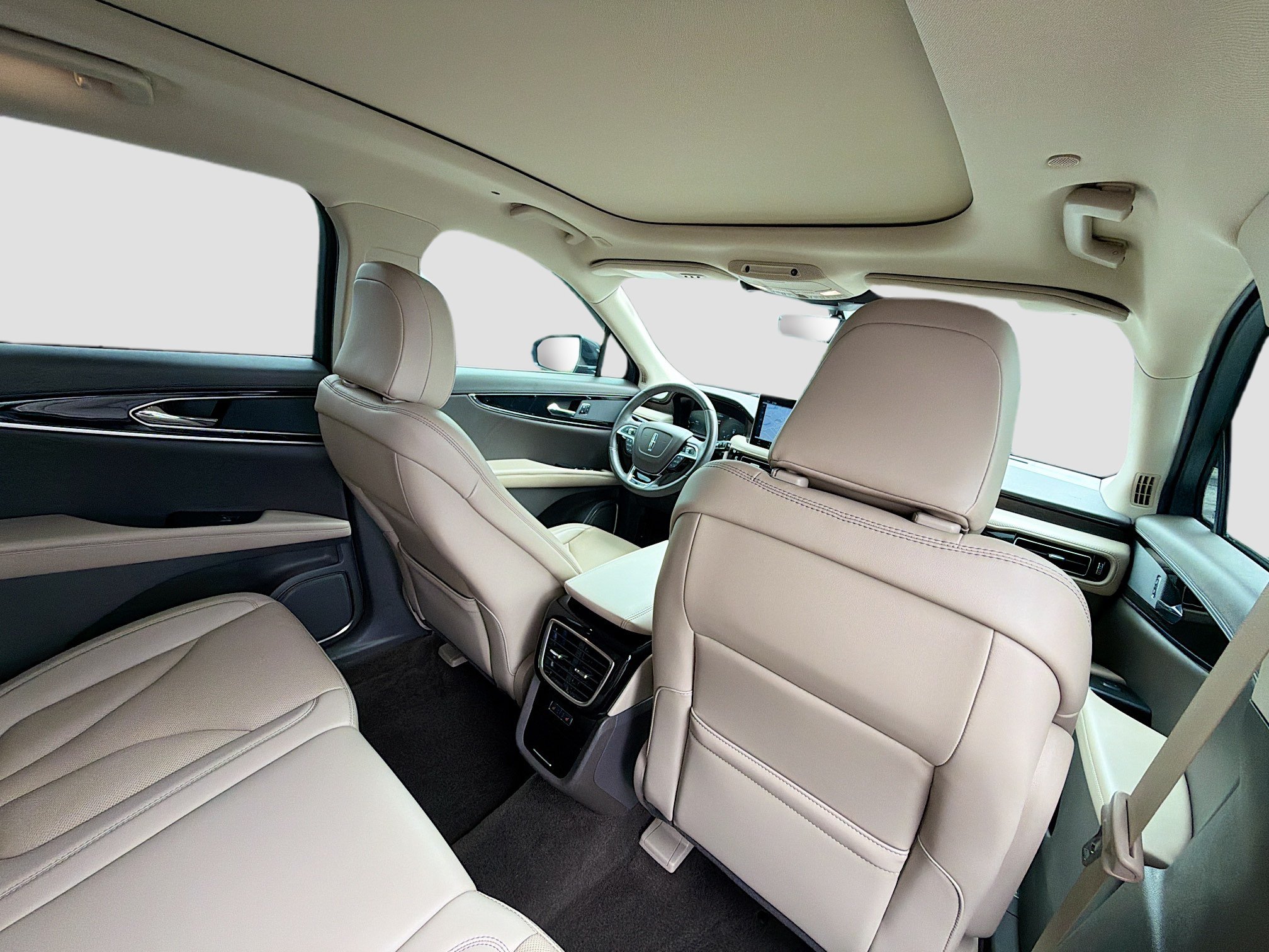 Certified 2023 Lincoln Nautilus Reserve FWD image 29
