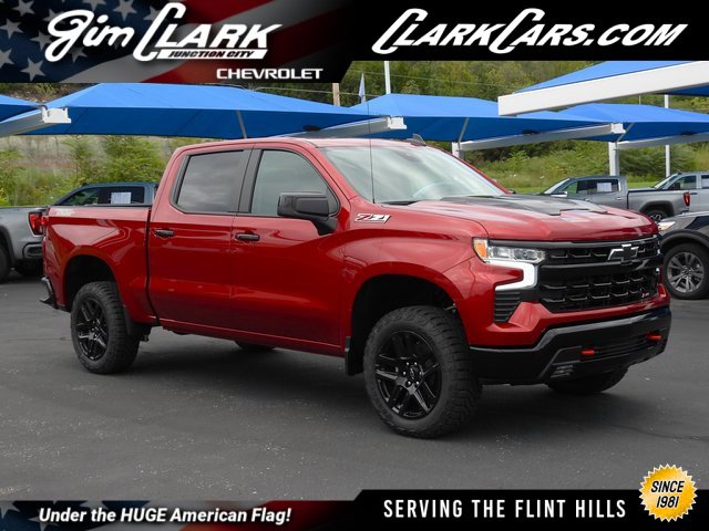 New 2026 Chevrolet Silverado 1500 LT Trail Boss w/ Convenience Package II image 1
