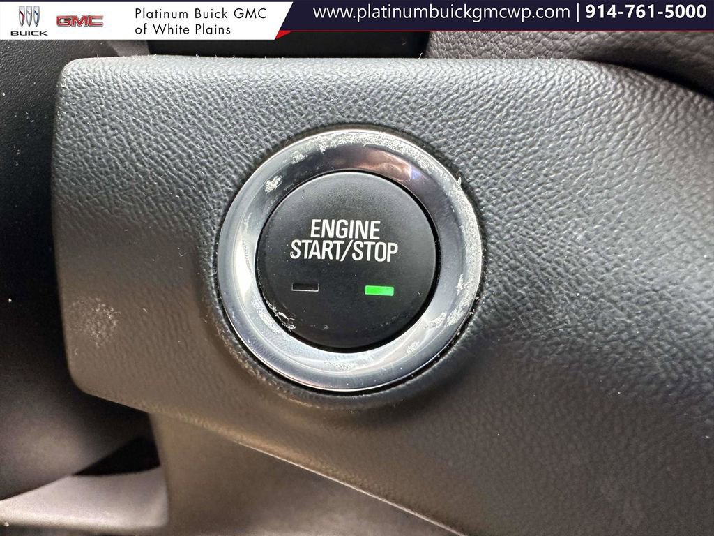 Used 2022 GMC Terrain SLE w/ Driver Convenience Package image 29