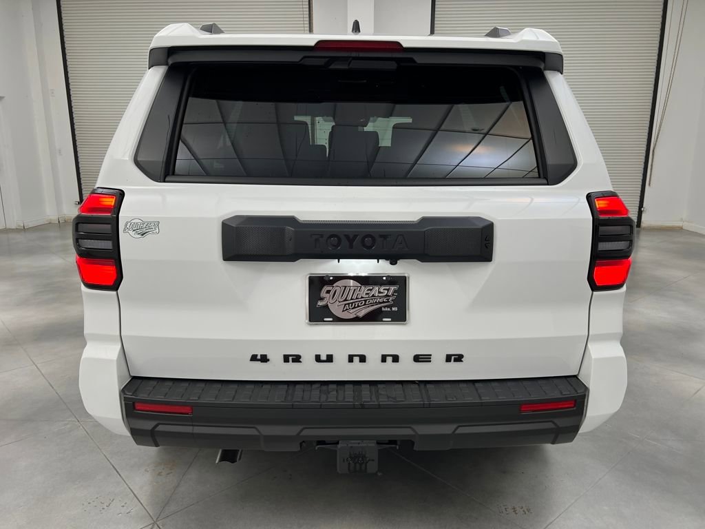 Used 2025 Toyota 4Runner SR5 image 6