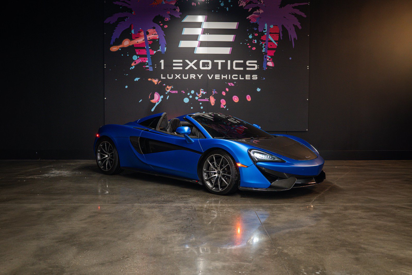 Used 2019 McLaren 570S Spider RWD image 6