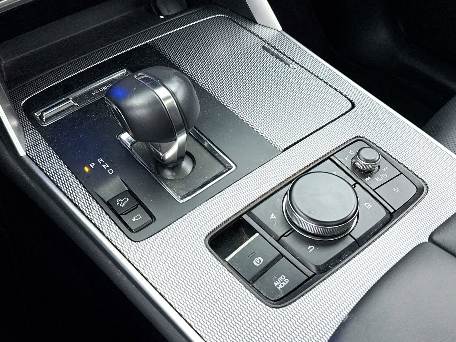 Used 2025 MAZDA CX-90 3.3 Turbo w/ Premium Plus Pkg image 25