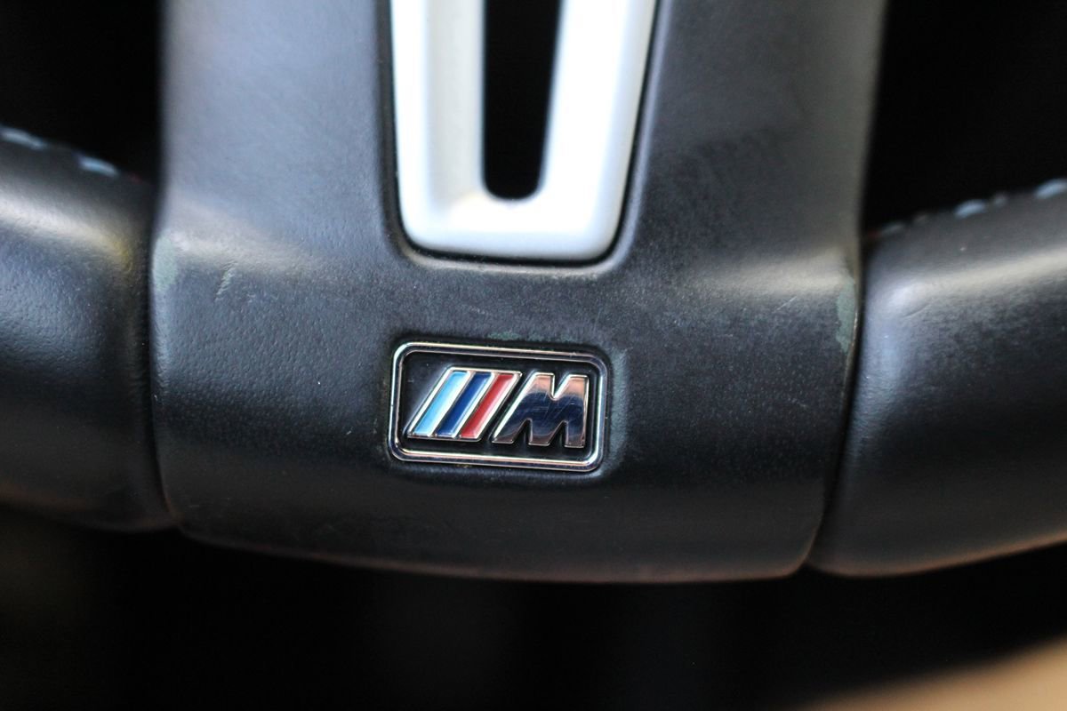 Used 2015 BMW M4 Convertible RWD image 32