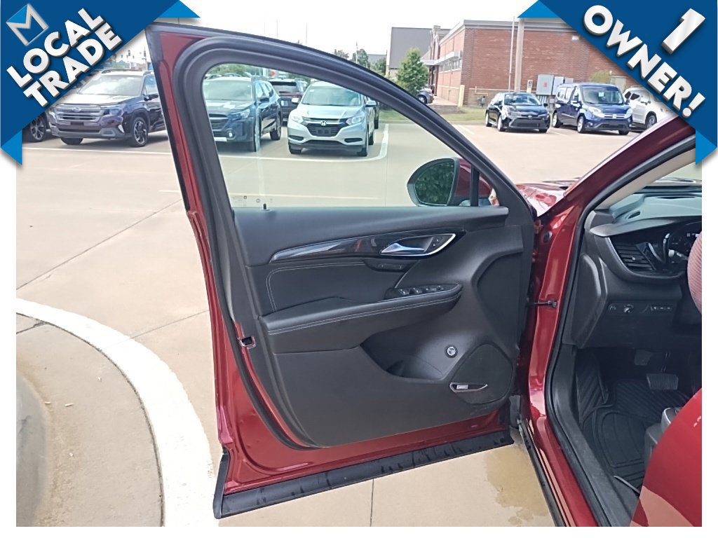 Used 2022 Buick Envision Essence w/ Technology Package I AWD/4WD image 12