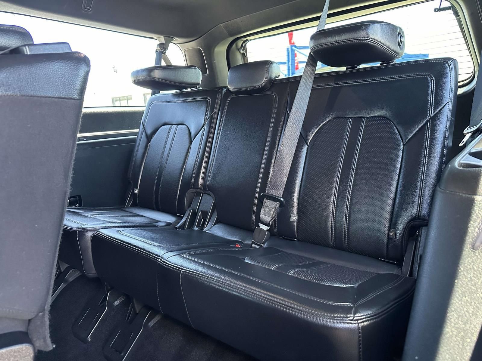 Used 2019 Ford Expedition Max Limited AWD/4WD image 24