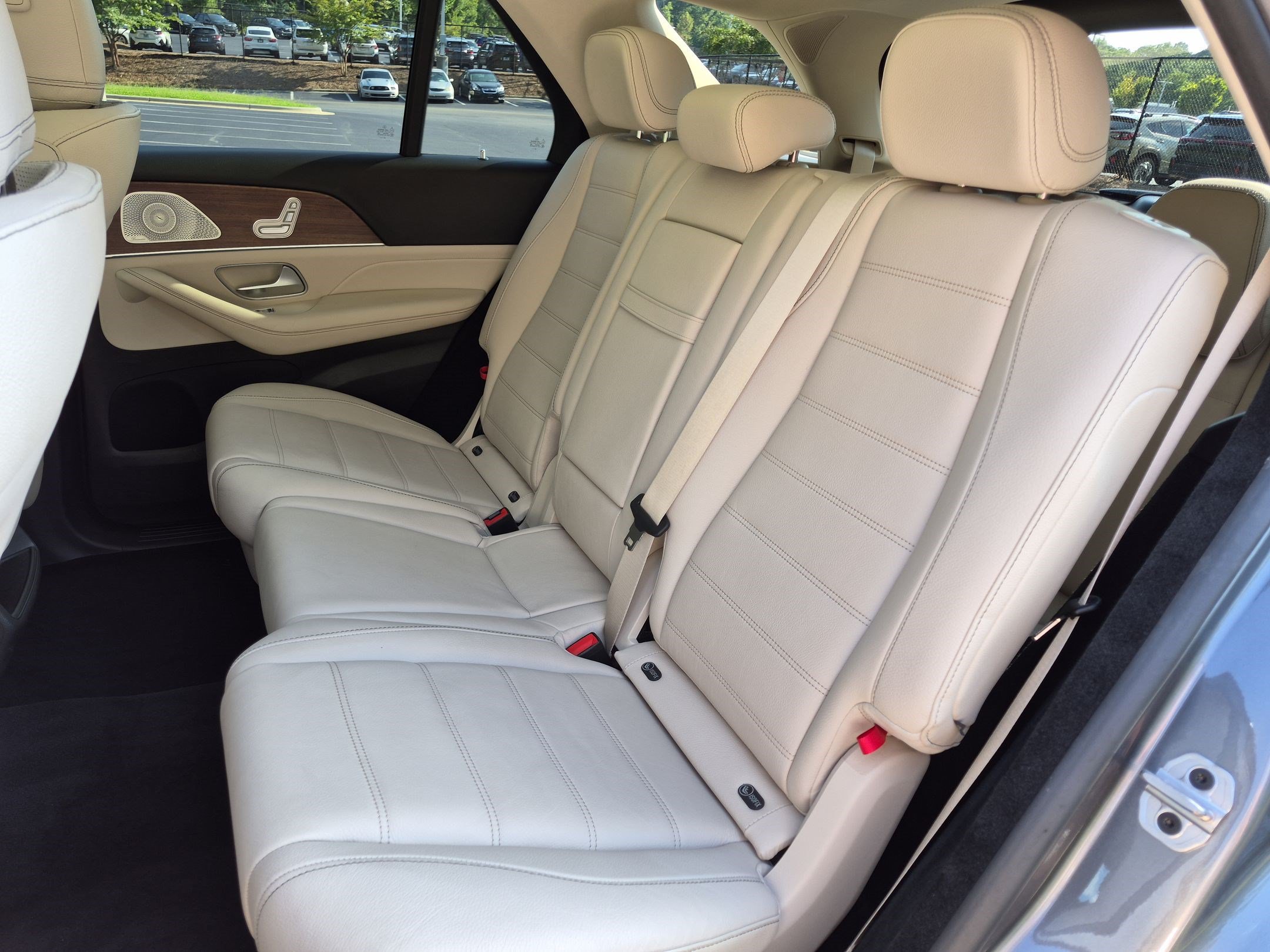 Certified 2023 Mercedes-Benz GLE 350 4MATIC w/ AMG Line Exterior image 30