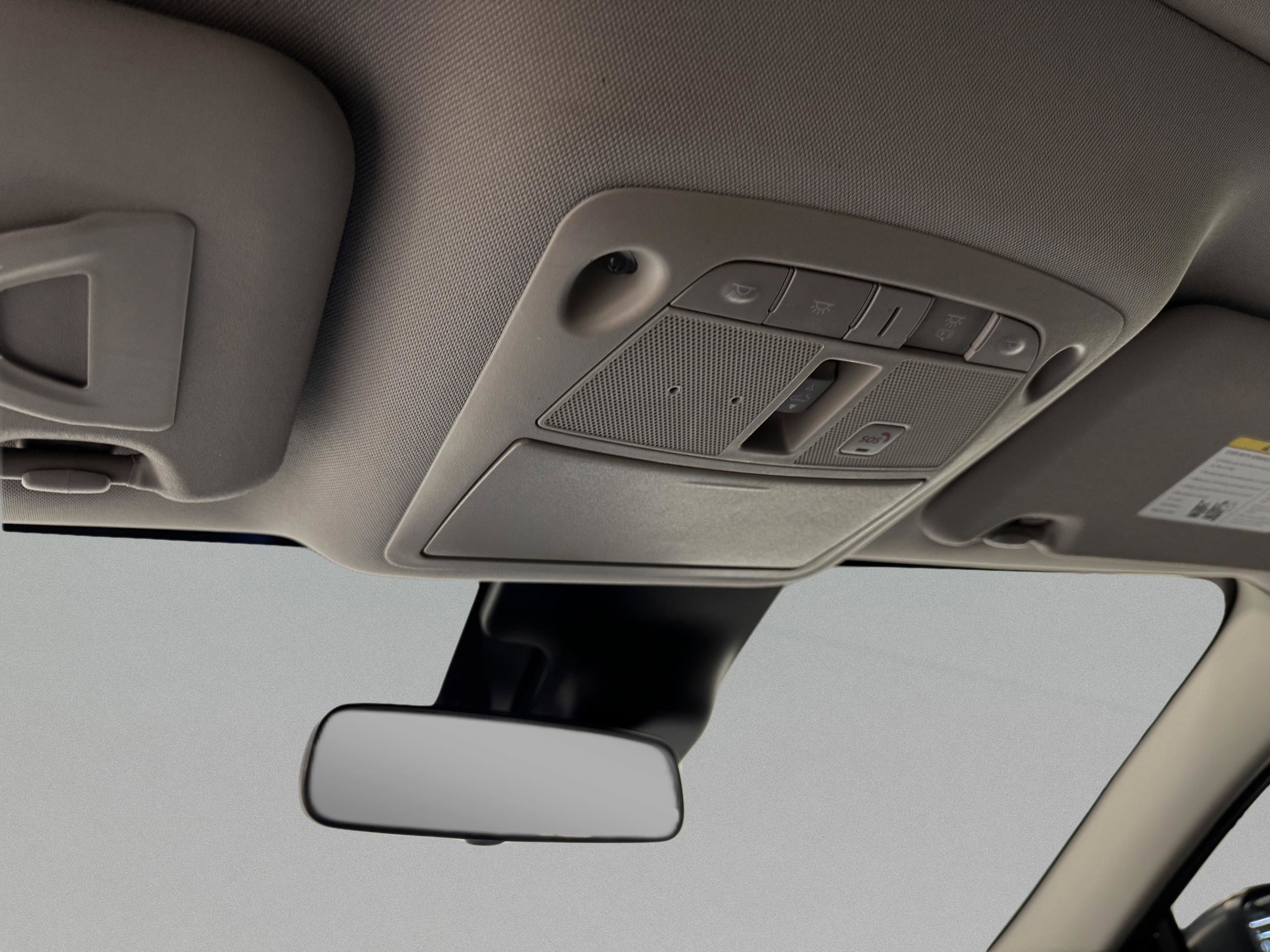 Used 2018 Nissan Rogue Sport SL w/ SL Premium Package image 28