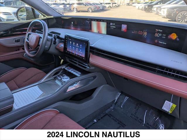Used 2024 Lincoln Nautilus Black Label image 27