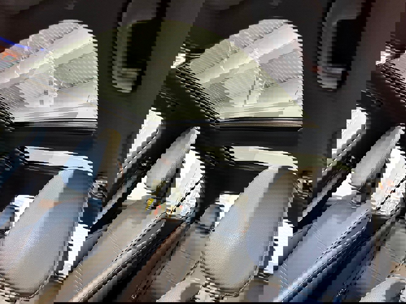 Used 2023 Mercedes-Benz C 300 image 12