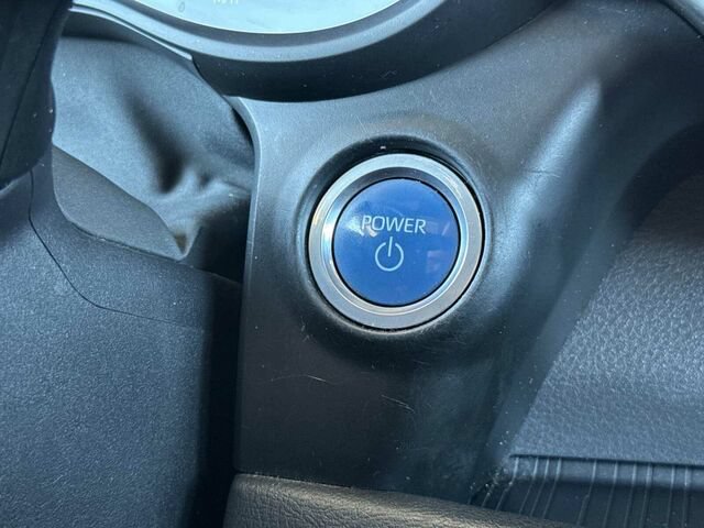 Used 2021 Toyota Sienna XSE FWD image 28