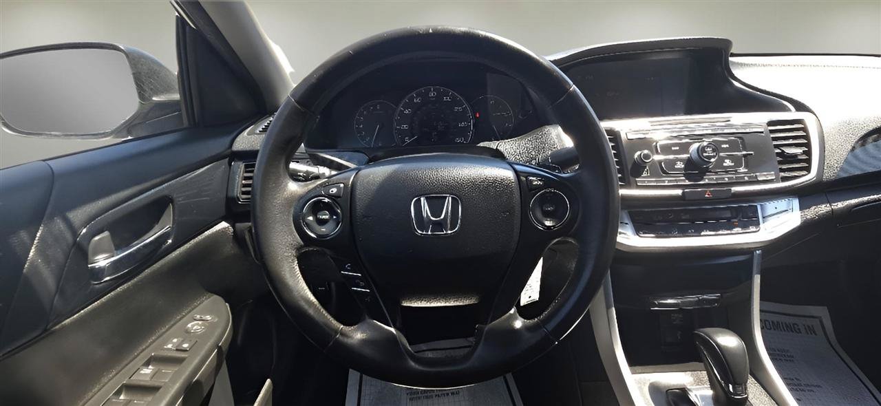 Used 2013 Honda Accord Sport image 11