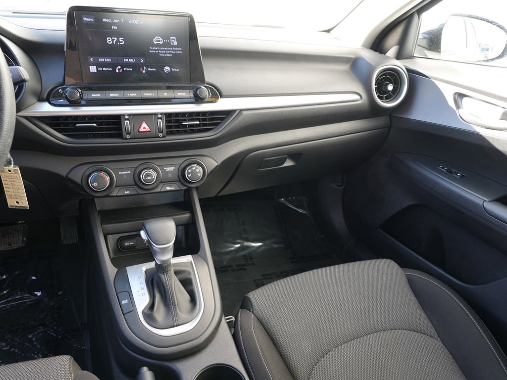 Used 2022 Kia Forte LXS image 23