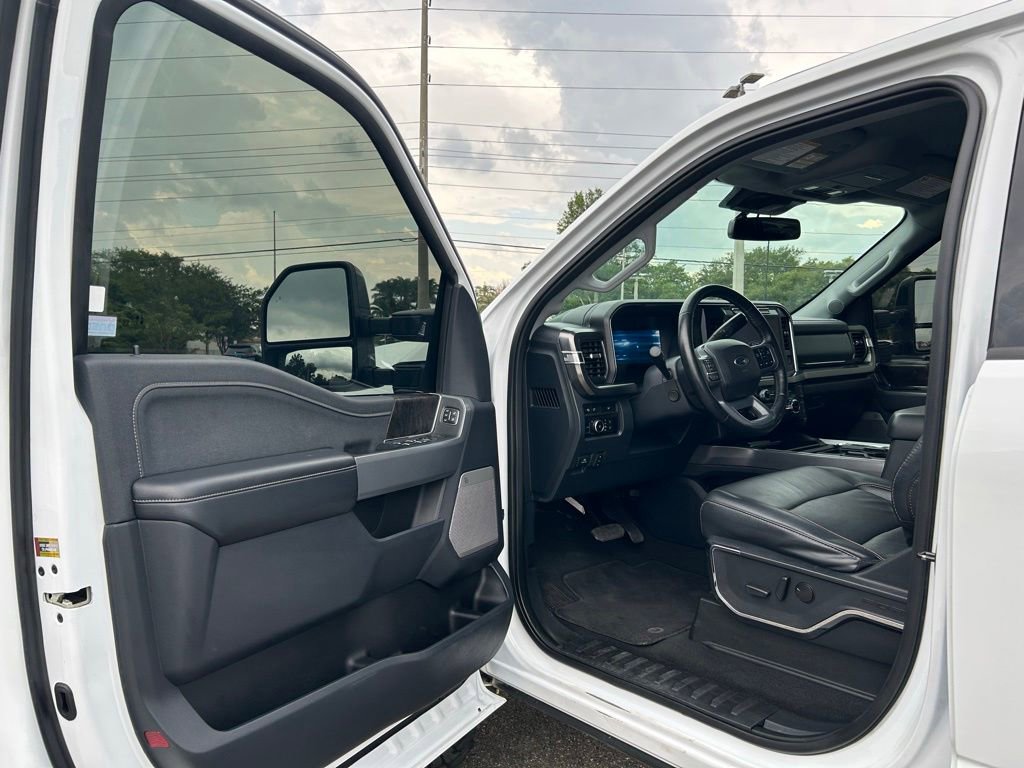 Used 2024 Ford F250 Lariat AWD/4WD image 16