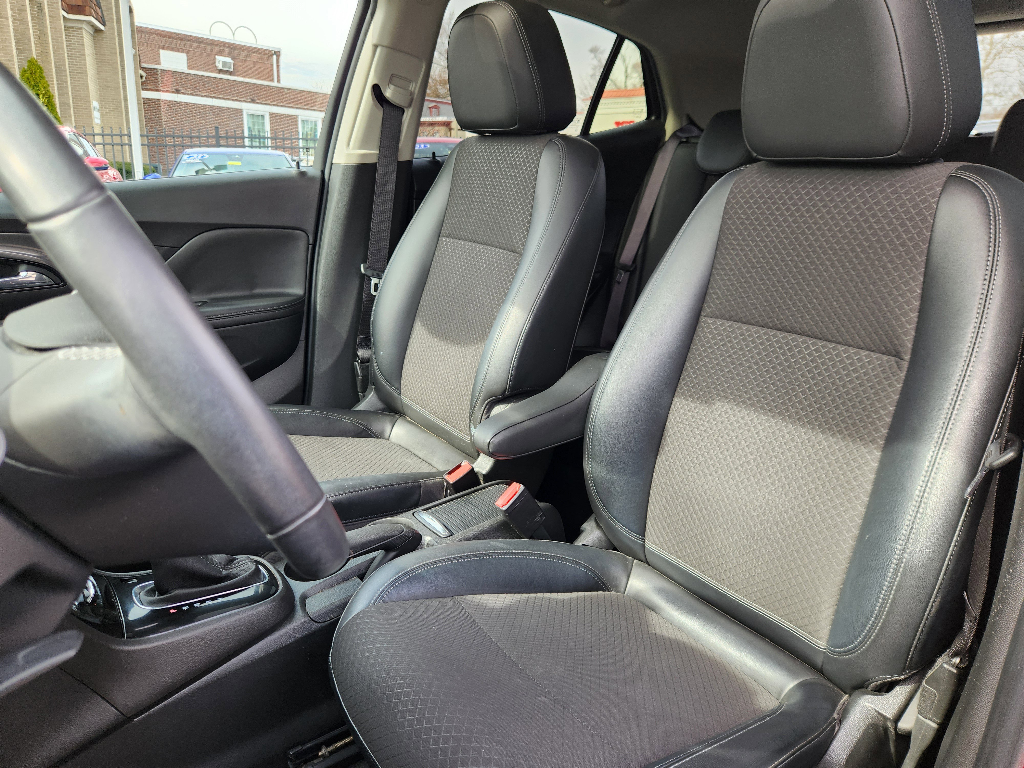 Used 2017 Buick Encore Sport Touring image 7