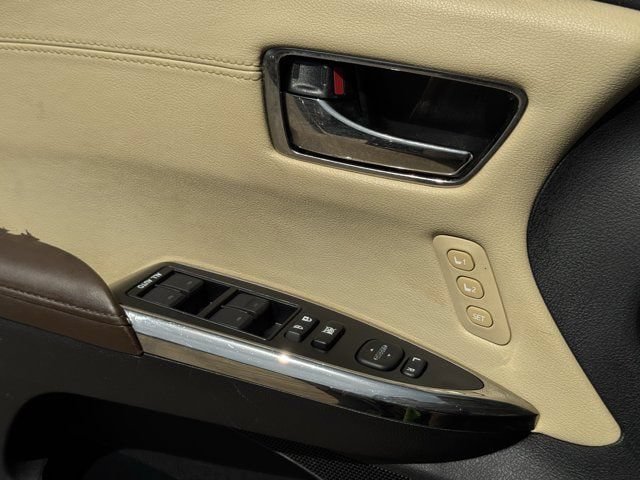 Used 2014 Toyota Avalon XLE Touring FWD image 26