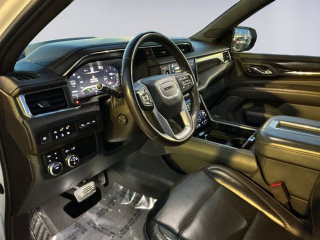 Used 2023 GMC Yukon Denali image 9