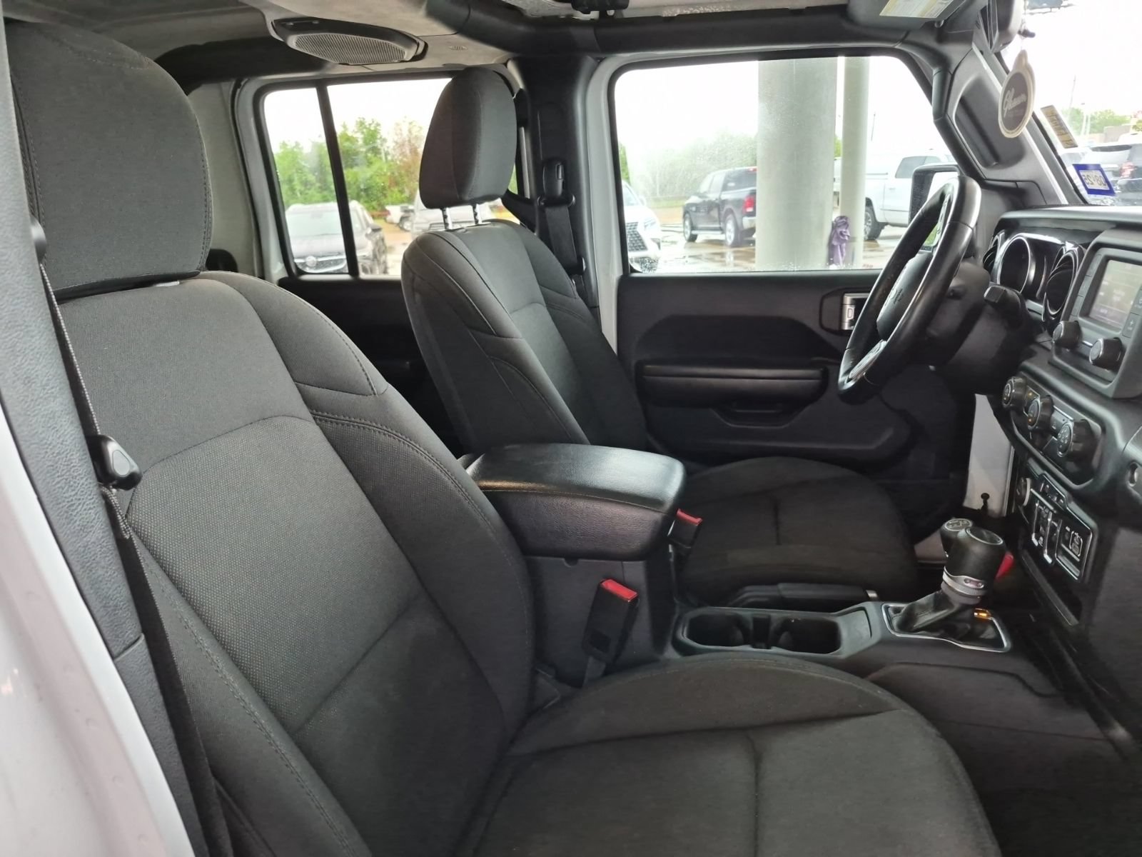 Used 2020 Jeep Gladiator Sport AWD/4WD image 5