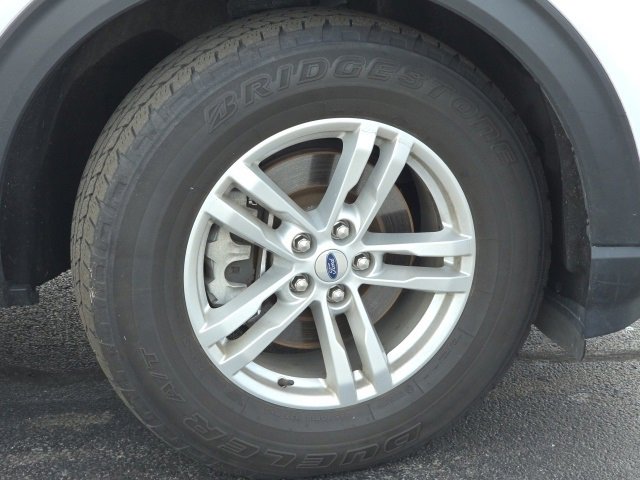 Used 2022 Ford Explorer XLT w/ Equipment Group 202A image 54