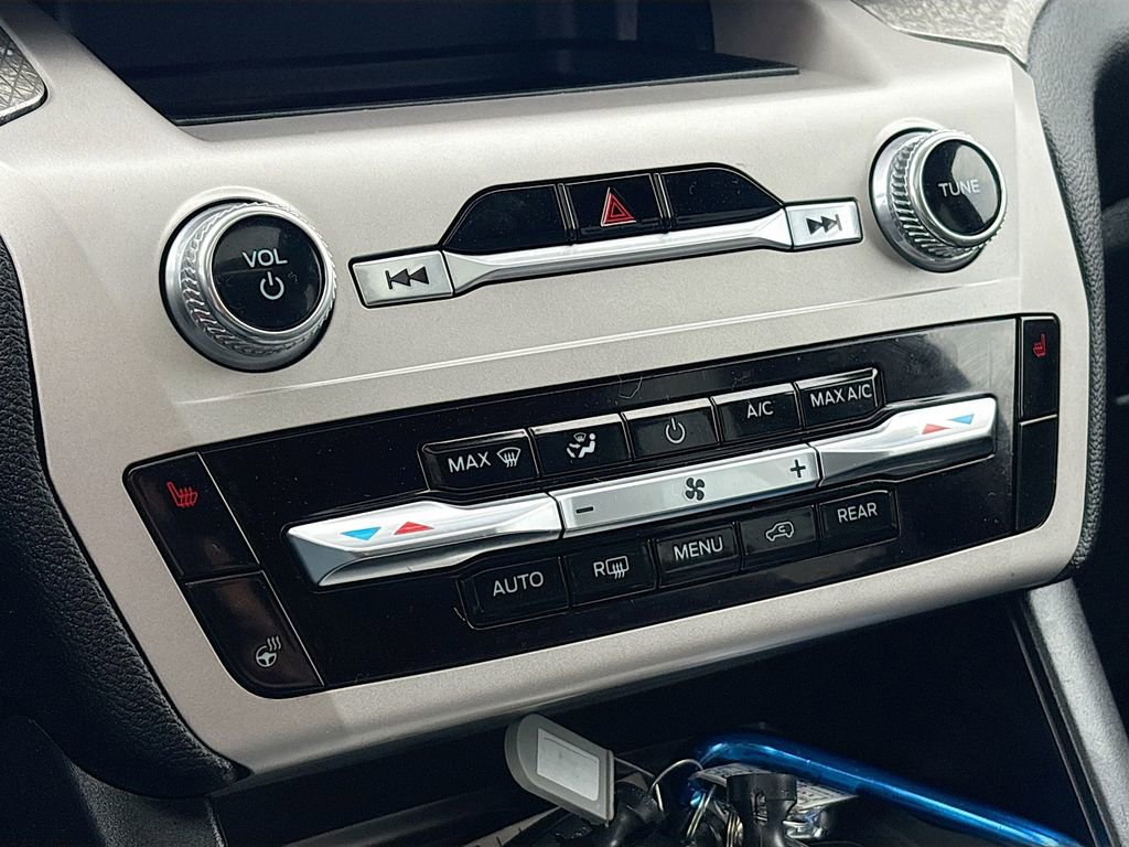 Used 2024 Ford Explorer Timberline w/ Timberline Technology Package image 16