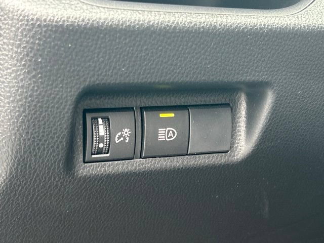 Certified 2025 Toyota RAV4 XLE AWD/4WD image 20