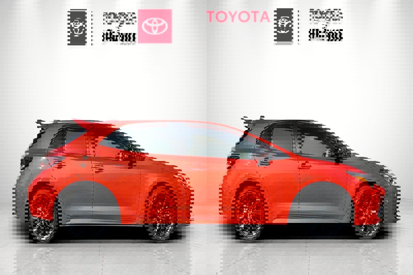 New 2026 Toyota Corolla XSE image 3