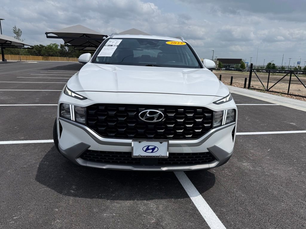 Certified 2023 Hyundai Santa Fe SEL image 2