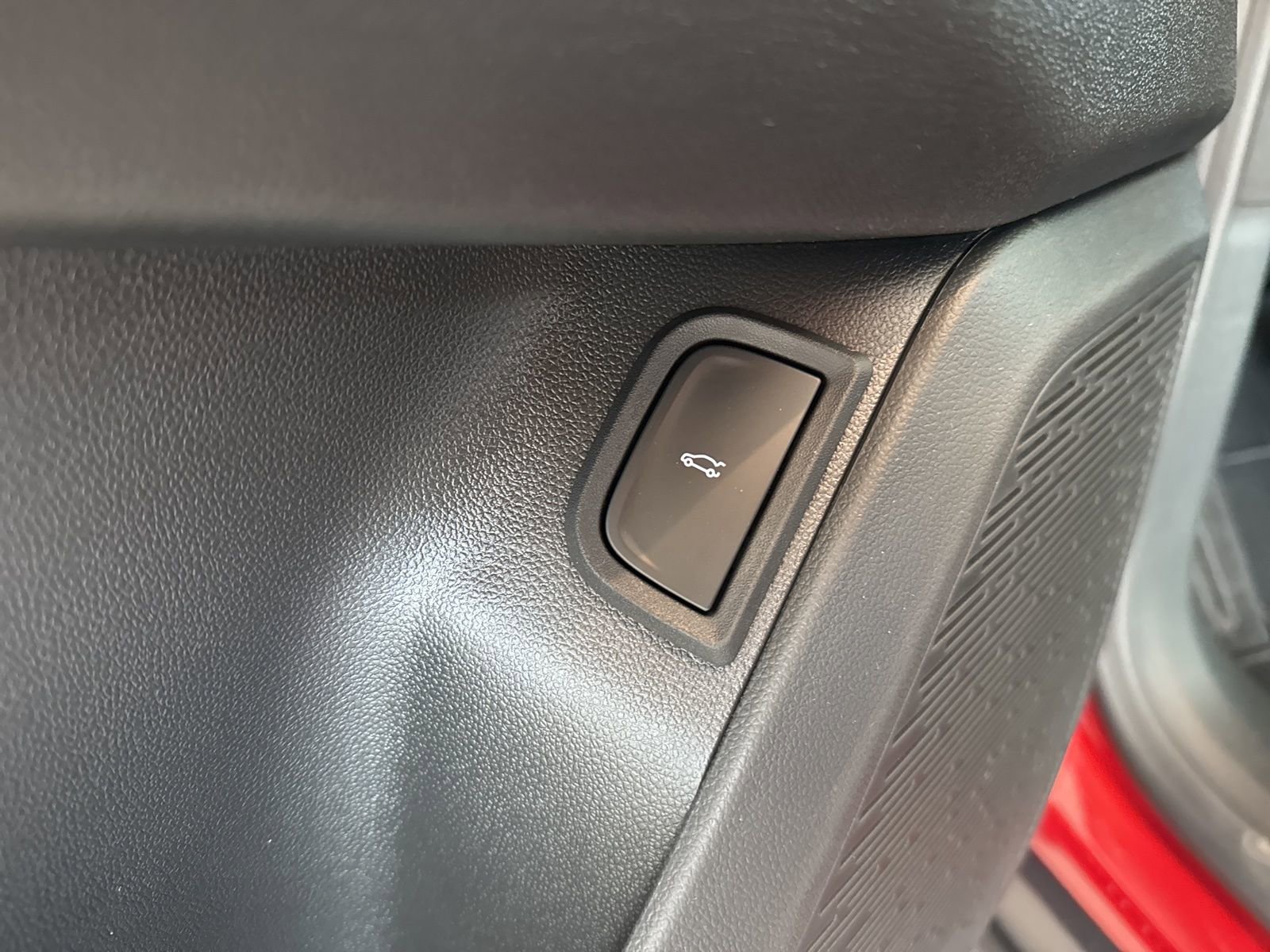 New 2026 Chevrolet Equinox ACTIV image 17