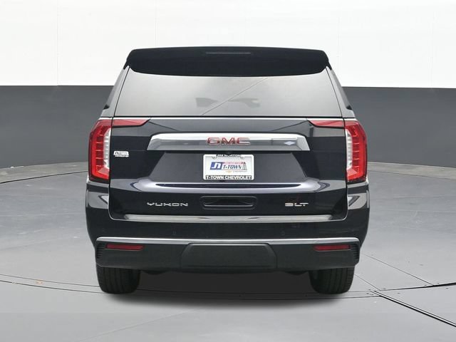 Used 2022 GMC Yukon XL SLT w/ SLT Premium Package AWD/4WD image 11