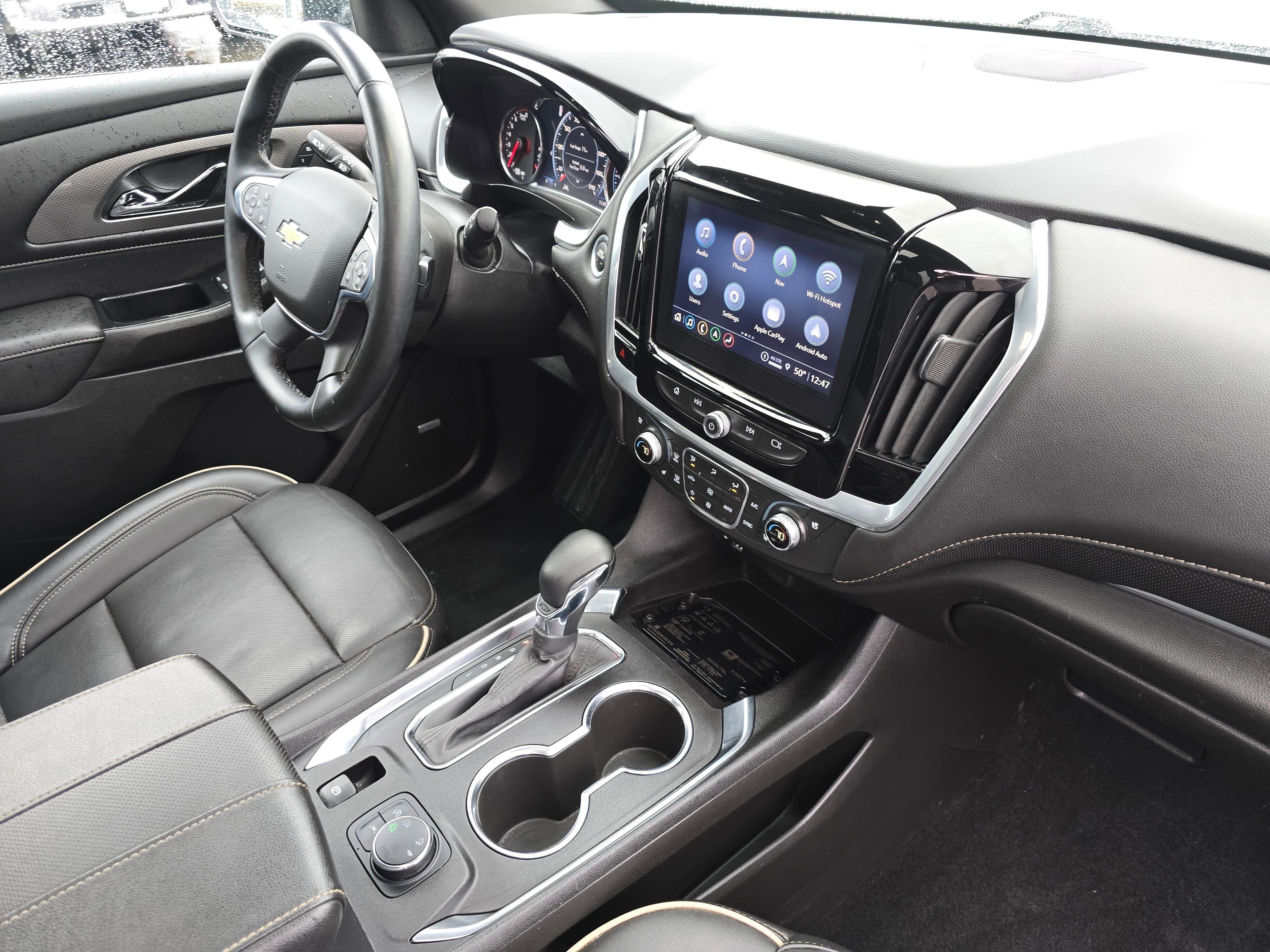 Used 2023 Chevrolet Traverse Premier AWD/4WD image 35