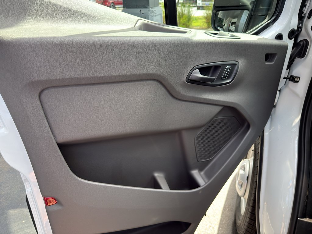 New 2026 Ford Transit 250 148 Medium Roof Extended AWD image 17