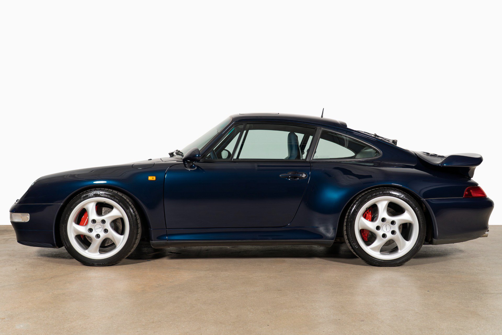 Used 1998 Porsche 911 image 11