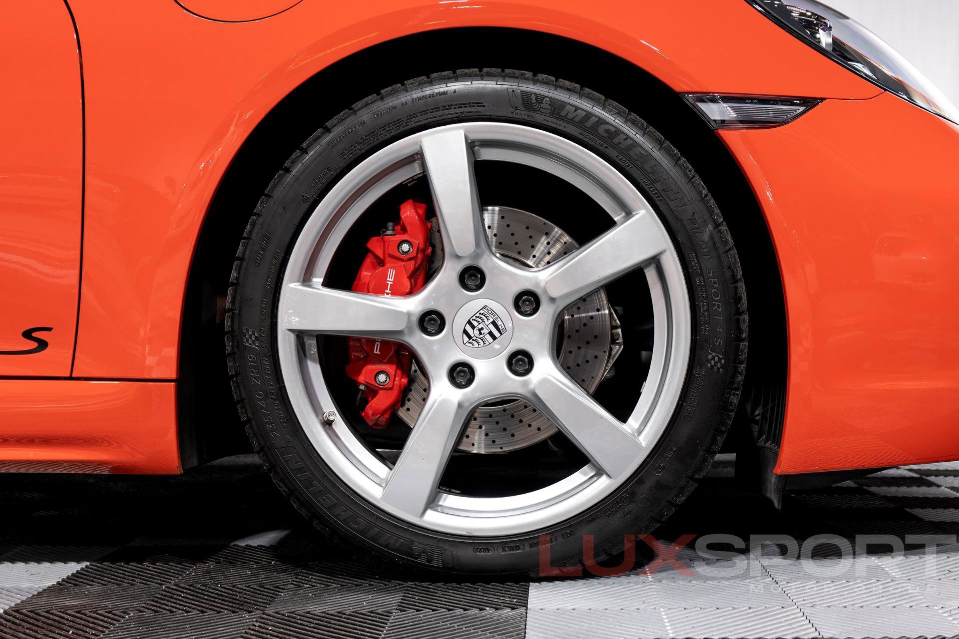 Used 2018 Porsche 718 Cayman S image 10