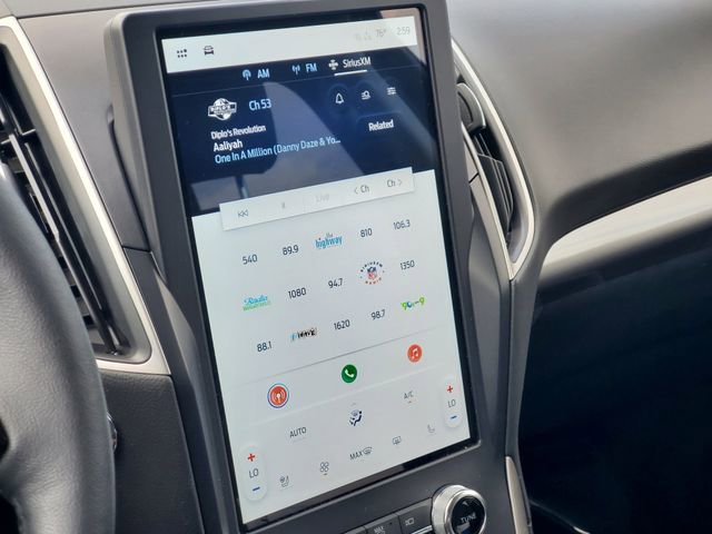 Certified 2024 Ford Edge SEL w/ Convenience Package image 20