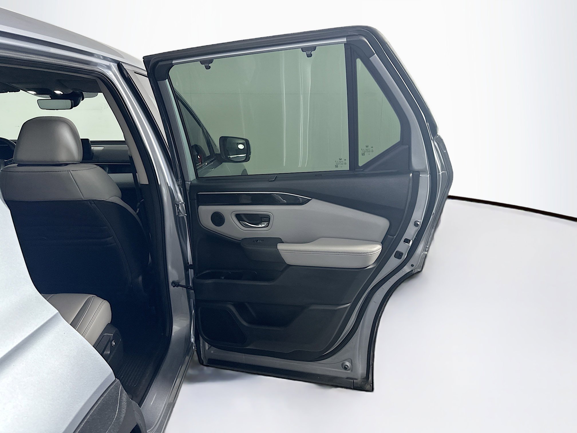 Used 2023 Honda Pilot EX-L image 32