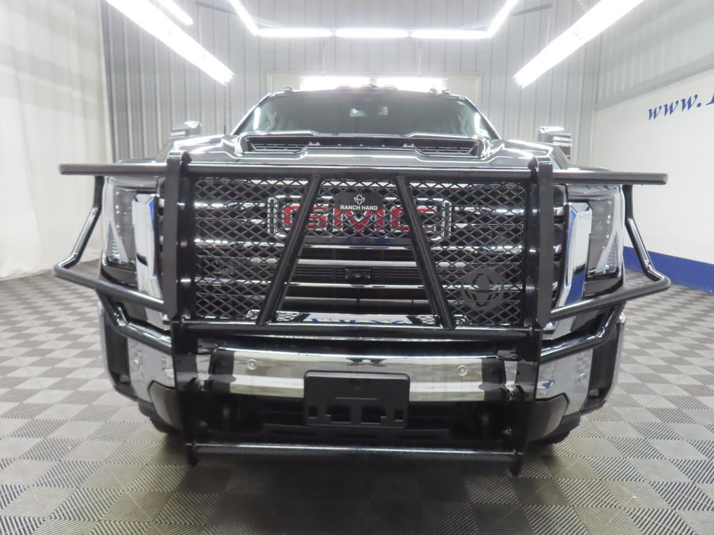 Used 2024 GMC Sierra 3500 SLT w/ SLT Premium Package image 42