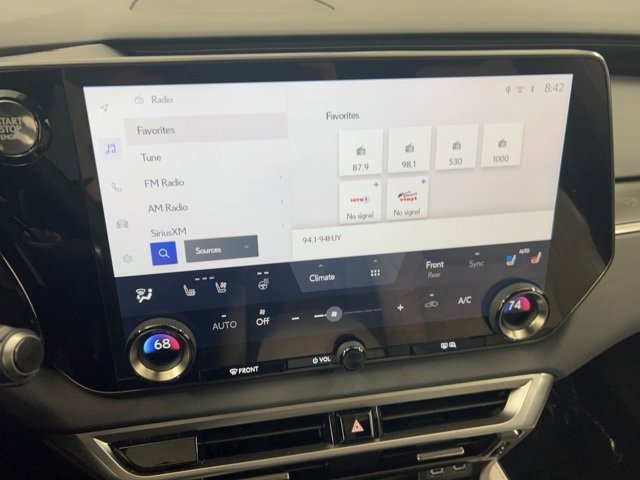 Used 2023 Lexus RX 350 Premium image 17