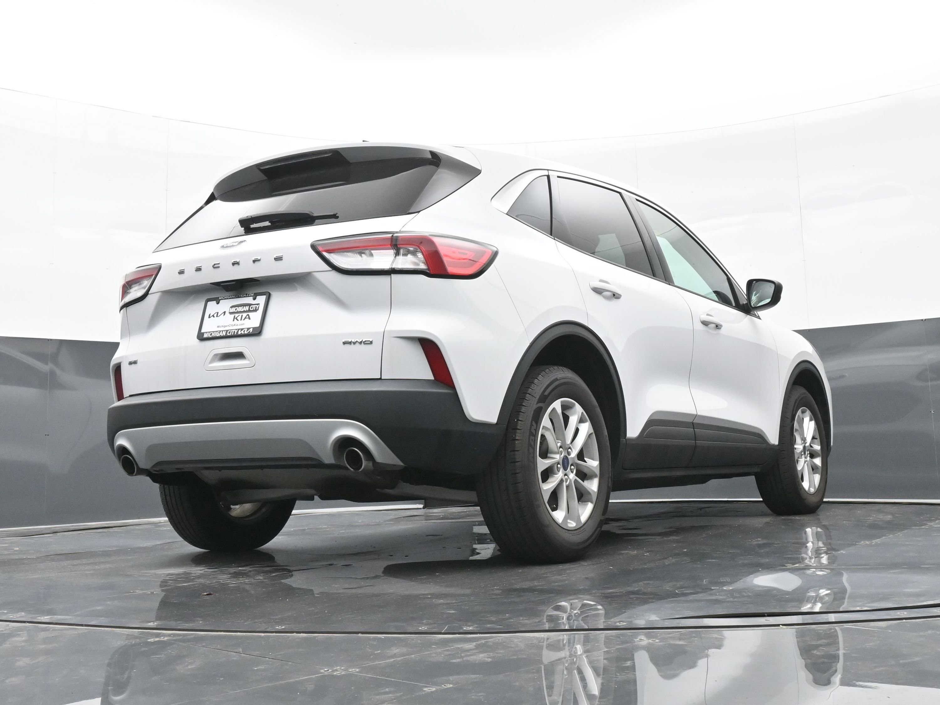 Used 2022 Ford Escape SE w/ Convenience Package image 43